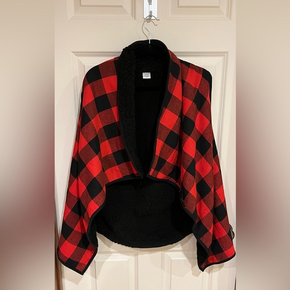 Plaid Vest OS - Picture 2 of 4